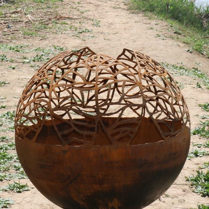 Decrotive Corten Steel fire ball fireplace sculpture